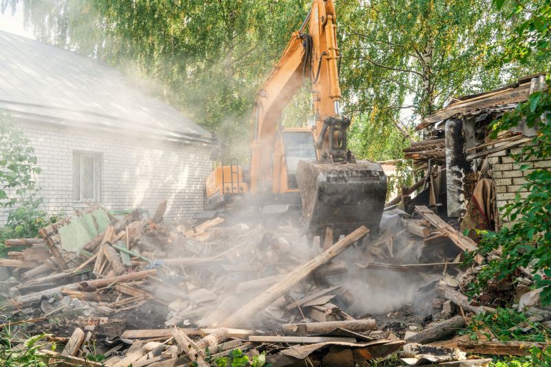 Construction Debris Removal in Sacramento, CA
